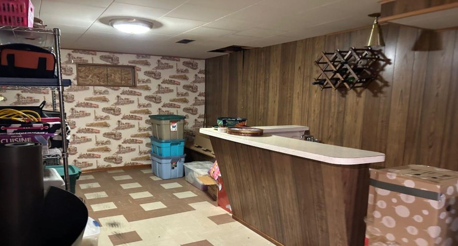 4912 49 Street, Hardisty, Alberta T0B1V0, 5 Bedrooms Bedrooms, ,2 BathroomsBathrooms,Residential,For Sale,49,A2240602