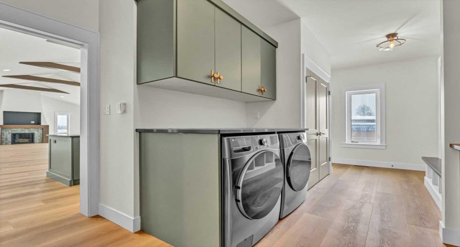 Butlers Pantry/Laundry