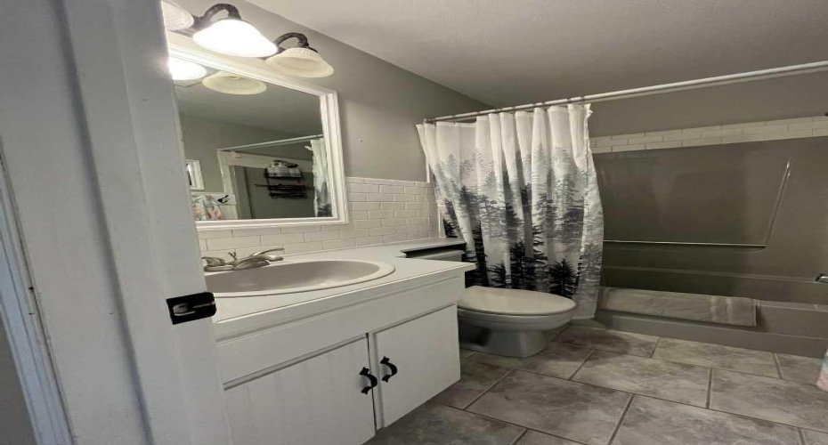 3930 Harmony Place, Taber, Alberta T1G 1A2, 5 Bedrooms Bedrooms, ,4 BathroomsBathrooms,Residential,For Sale,Harmony Place,A2240625