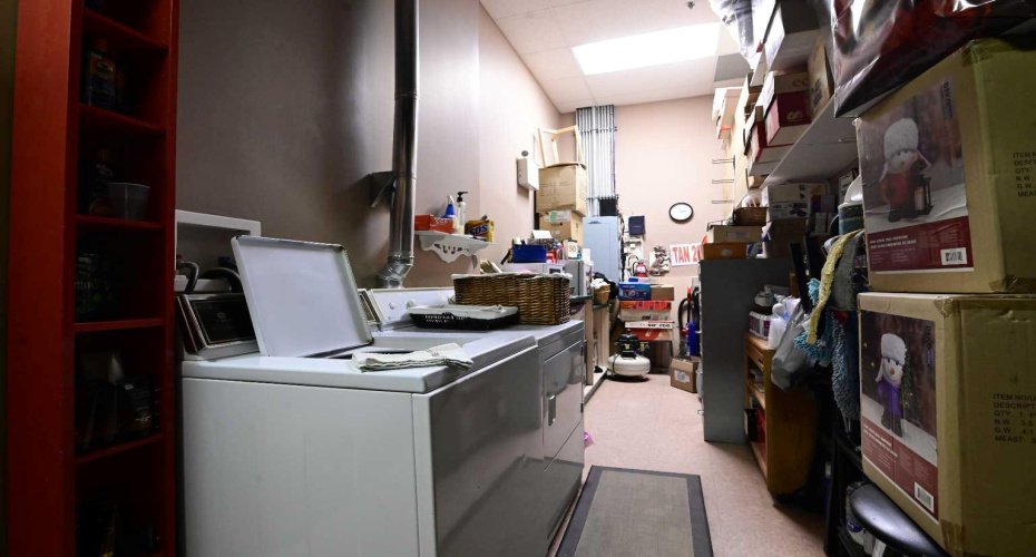 8120 Beddington Boulevard, Calgary, Alberta T3K 2A8, ,Commercial,For Lease,Beddington,A2241069