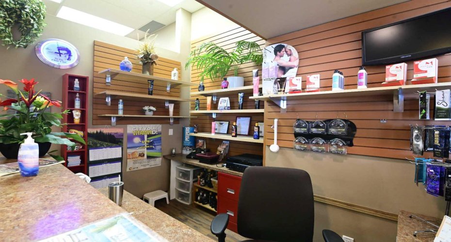 8120 Beddington Boulevard, Calgary, Alberta T3K 2A8, ,Commercial,For Lease,Beddington,A2241069