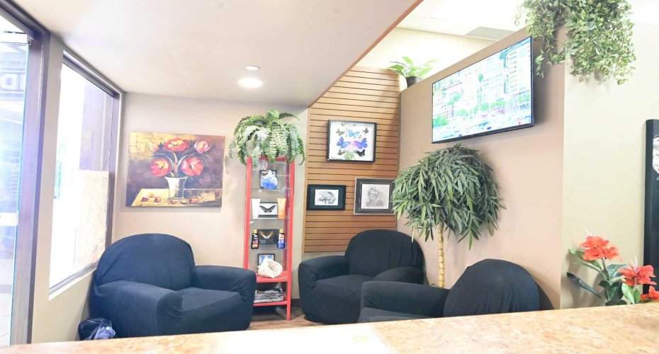 8120 Beddington Boulevard, Calgary, Alberta T3K 2A8, ,Commercial,For Lease,Beddington,A2241069