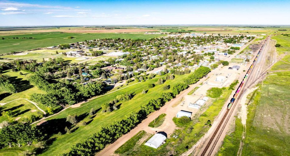 101 Ambursen Avenue, Bassano, Alberta T0J 0B0, ,Land,For Sale,Ambursen,A2241167