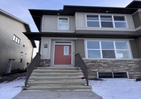 17 Setonvista Gate, Calgary, Alberta T3M4A3, 3 Bedrooms Bedrooms, ,3 BathroomsBathrooms,Residential,For Sale,Setonvista,A2241484