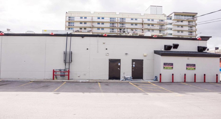 406 14 Street, Calgary, Alberta T2N 1Z7, ,Commercial,For Sale,14,A2242302