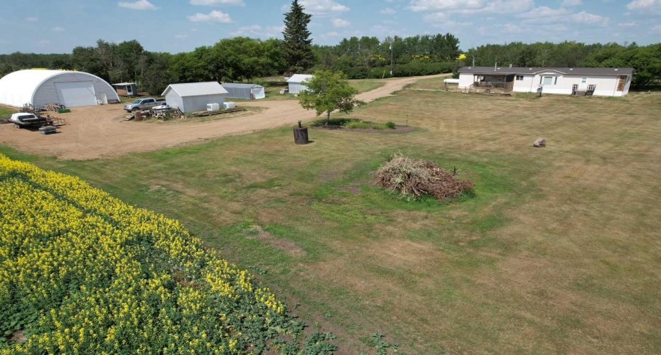 10317 Township Road 512, Rural Minburn No. 27, County of, Alberta T0B 2G0, 3 Bedrooms Bedrooms, ,2 BathroomsBathrooms,Residential,For Sale,Township Road 512,A2242674