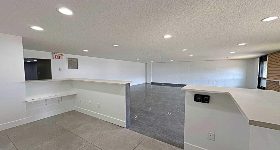 8127 Fraser Avenue, Fort McMurray, Alberta T9H 1W5, ,Commercial,For Lease,Fraser,A2111564