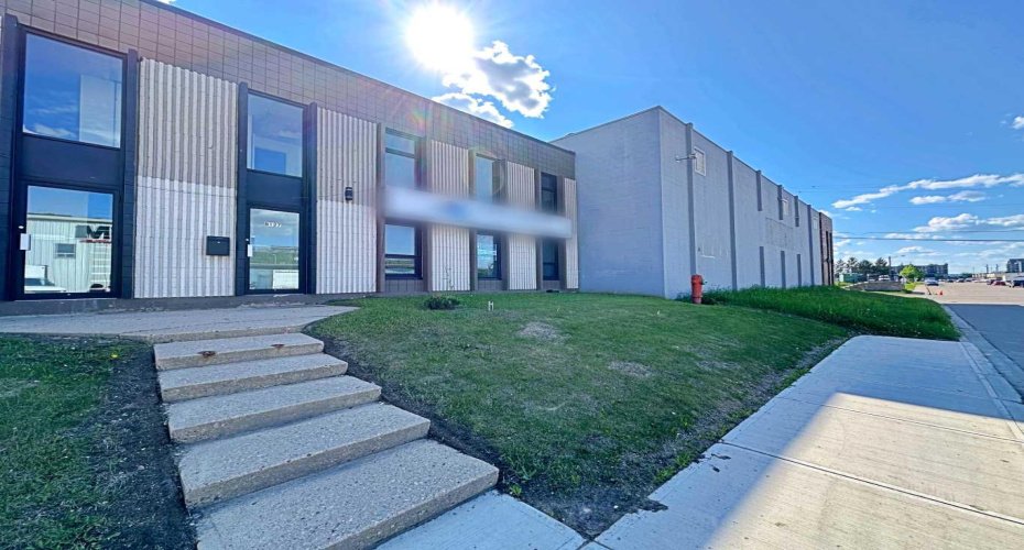 8127 Fraser Avenue, Fort McMurray, Alberta T9H 1W5, ,Commercial,For Lease,Fraser,A2111564