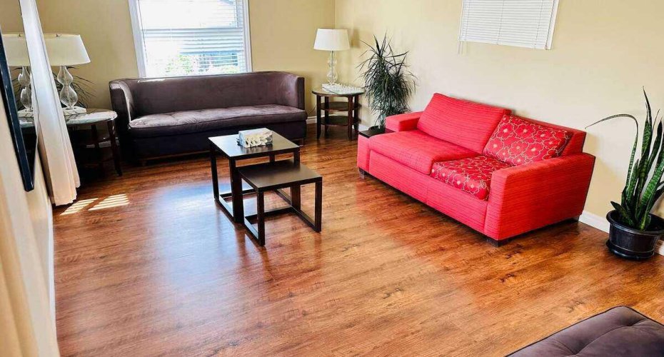 27 Penworth Place, Calgary, Alberta T2A 4G4, 4 Bedrooms Bedrooms, ,3 BathroomsBathrooms,Residential,For Sale,Penworth,A2243062