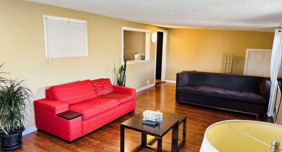 27 Penworth Place, Calgary, Alberta T2A 4G4, 4 Bedrooms Bedrooms, ,3 BathroomsBathrooms,Residential,For Sale,Penworth,A2243062