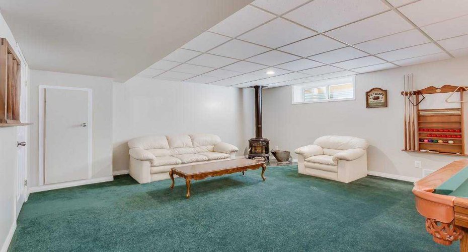 249 West Lakeview Place, Chestermere, Alberta T1X1K4, 3 Bedrooms Bedrooms, ,4 BathroomsBathrooms,Residential,For Sale,West Lakeview,A2242219