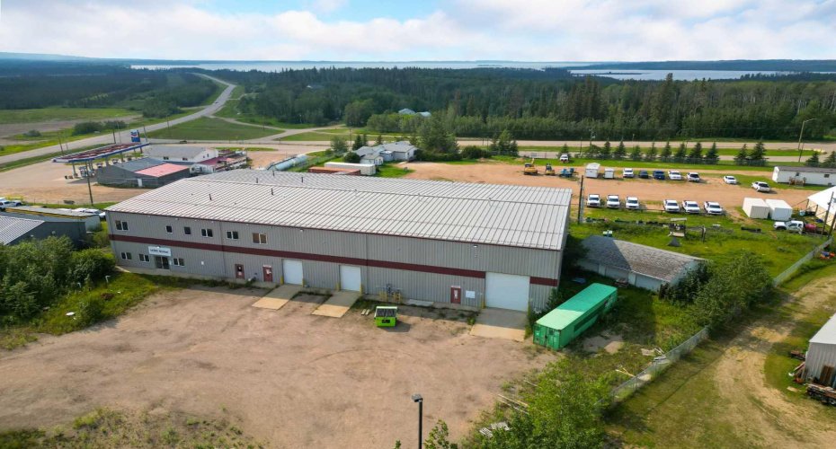 105 Oak Court, Anzac, Alberta T0P 1J0, ,Commercial,For Sale,Oak,A2239729