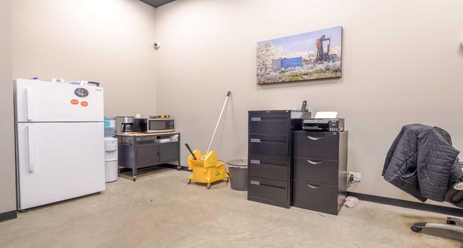 4805 75 Street, Stettler, Alberta T0C 2L0, ,Commercial,For Sale,75,A2243236