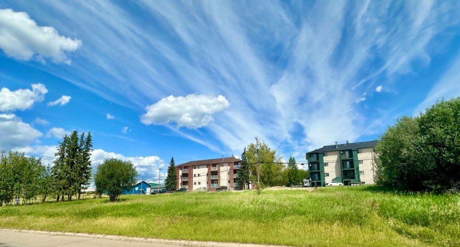 9825 99 Avenue, Lac La Biche, Alberta T0A 2C0, ,Land,For Sale,99,A2243545