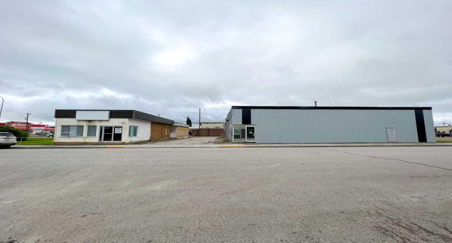4915 3 Avenue, Edson, Alberta T7E 1E6, ,Commercial,For Sale,3,A2243564