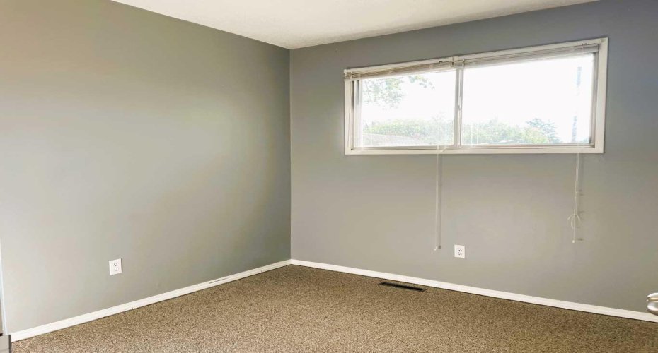 Bed 3- Main
