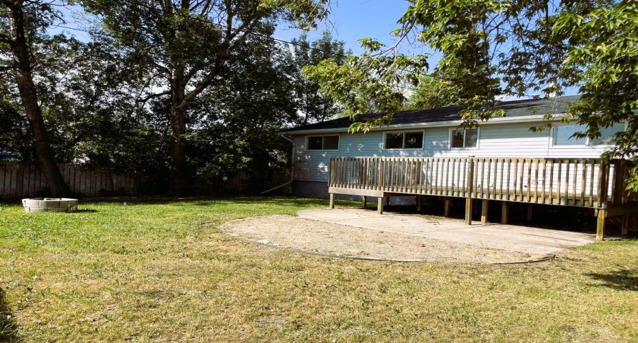10409 115 Street, Fairview, Alberta T0H 1L0, 4 Bedrooms Bedrooms, ,2 BathroomsBathrooms,Residential,For Sale,115,A2243654