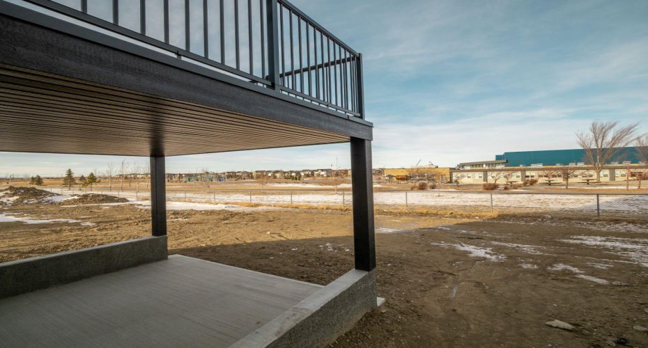 67 Miners Road, Lethbridge, Alberta T1J5W6, 3 Bedrooms Bedrooms, ,3 BathroomsBathrooms,Residential,For Sale,Miners,A2236856