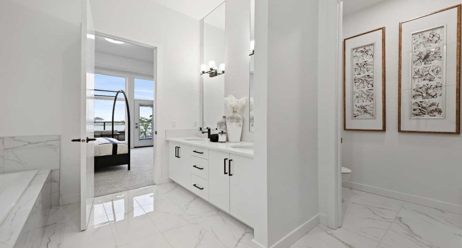 160 Marina Cove, Calgary, Alberta T3M 3P4, 2 Bedrooms Bedrooms, ,2 BathroomsBathrooms,Residential,For Sale,Marina,A2243734