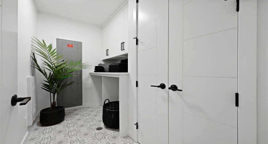 160 Marina Cove, Calgary, Alberta T3M 3P4, 2 Bedrooms Bedrooms, ,2 BathroomsBathrooms,Residential,For Sale,Marina,A2243734