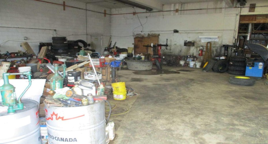 404 1st Street, Manning, Alberta T0H 2M0, ,Commercial,For Sale,Ok Tire,1st Street,A2243850