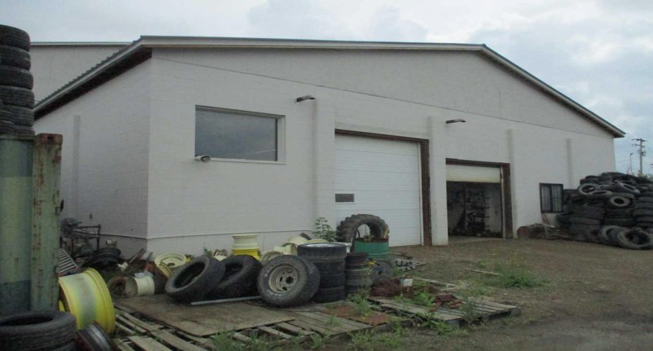 404 1st Street, Manning, Alberta T0H 2M0, ,Commercial,For Sale,Ok Tire,1st Street,A2243850