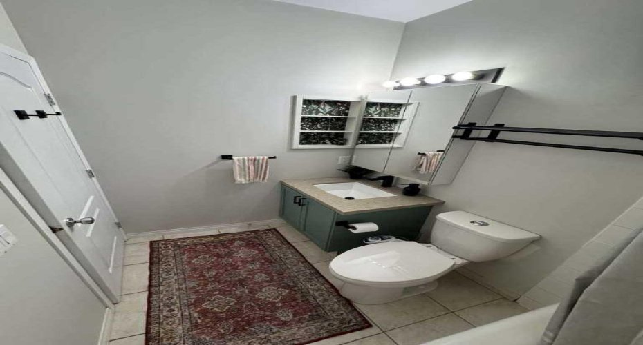 333 Riverfront Avenue, Calgary, Alberta T2G 5R1, 2 Bedrooms Bedrooms, ,1 BathroomBathrooms,Residential,For Sale,Riverfront,A2243921