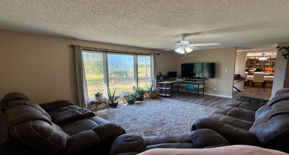51020 Twp Road 862.5, Rural Clear Hills County, Alberta T0H 1K0, 3 Bedrooms Bedrooms, ,3 BathroomsBathrooms,Residential,For Sale,Twp Road 862.5,A2243467