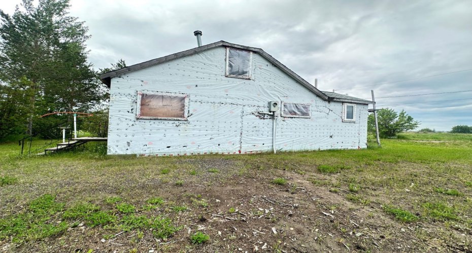 106 2 Street, Waseca, Saskatchewan S0M 3A0, 1 Bedroom Bedrooms, ,1 BathroomBathrooms,Residential,For Sale,2,A2243910