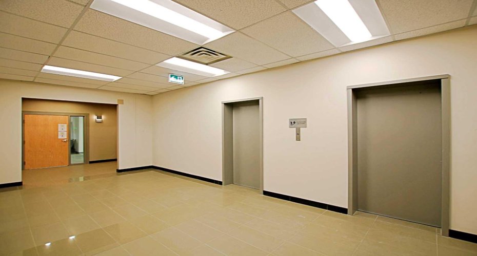 9816 Hardin Street, Fort McMurray, Alberta T9H 4K3, ,Commercial,For Lease,Hardin Street Building,Hardin,A2245278
