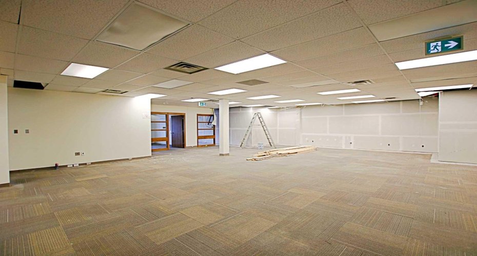 9816 Hardin Street, Fort McMurray, Alberta T9H 4K3, ,Commercial,For Lease,Hardin Street Building,Hardin,A2245278