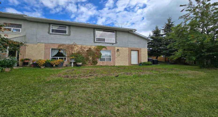 57115 Range Road 80, Rochfort Bridge, Alberta T0E 1Y0, 2 Bedrooms Bedrooms, ,2 BathroomsBathrooms,Residential,For Sale,Range Road 80,A2245389