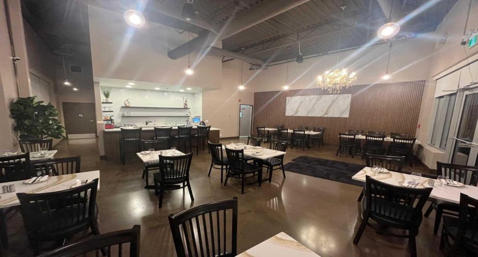 2 Royal Vista Link, Calgary, Alberta T3R 1T4, ,Commercial,For Sale,Royal Vista,A2246150