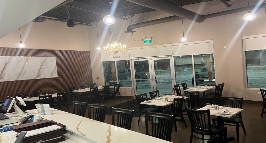 2 Royal Vista Link, Calgary, Alberta T3R 1T4, ,Commercial,For Sale,Royal Vista,A2246150