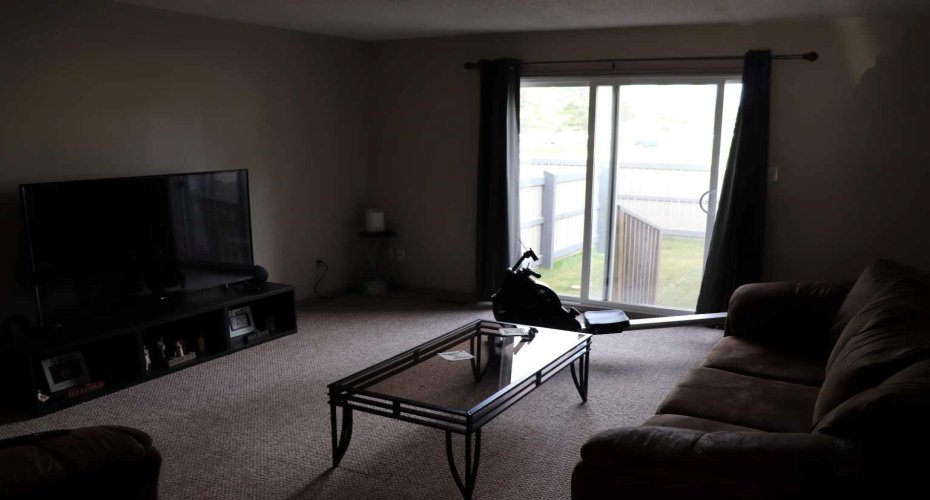5437 10 Avenue, Edson, Alberta T7E 1K2, 3 Bedrooms Bedrooms, ,1 BathroomBathrooms,Residential,For Sale,10 Avenue,A2245717