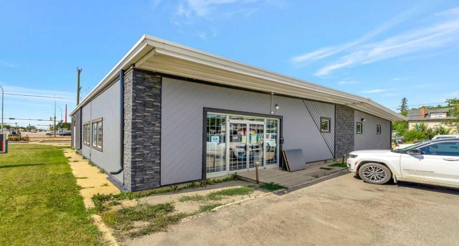 4818 44 Street, Lloydminster, Saskatchewan S9V 0G8, ,Commercial,For Lease,44,A2246749