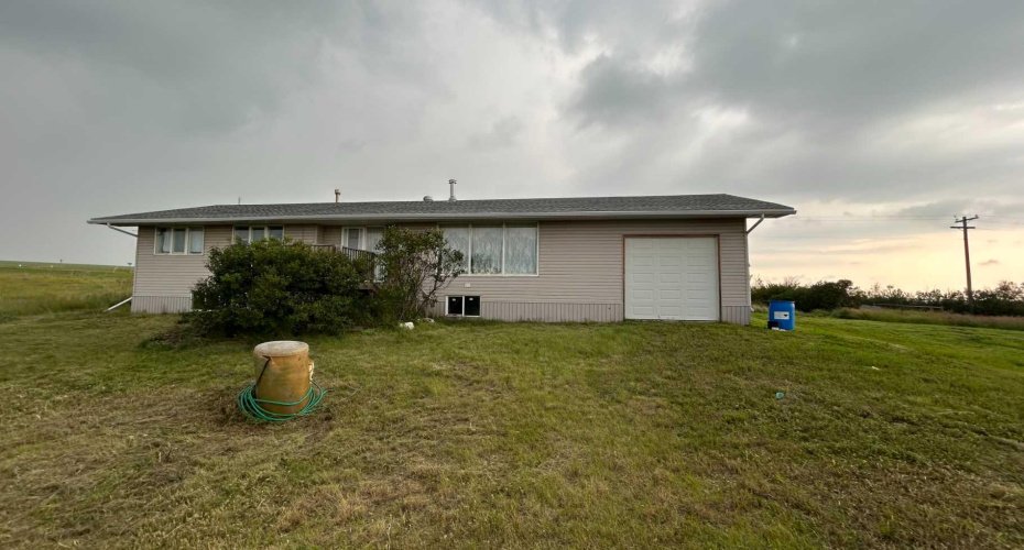 284009 Range Road 225, Rural Kneehill County, Alberta T0M0L0, 3 Bedrooms Bedrooms, ,2 BathroomsBathrooms,Residential,For Sale,Range Road 225,A2243641