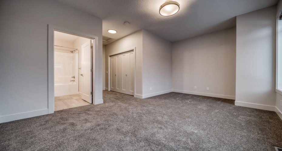 Photos from a similar model