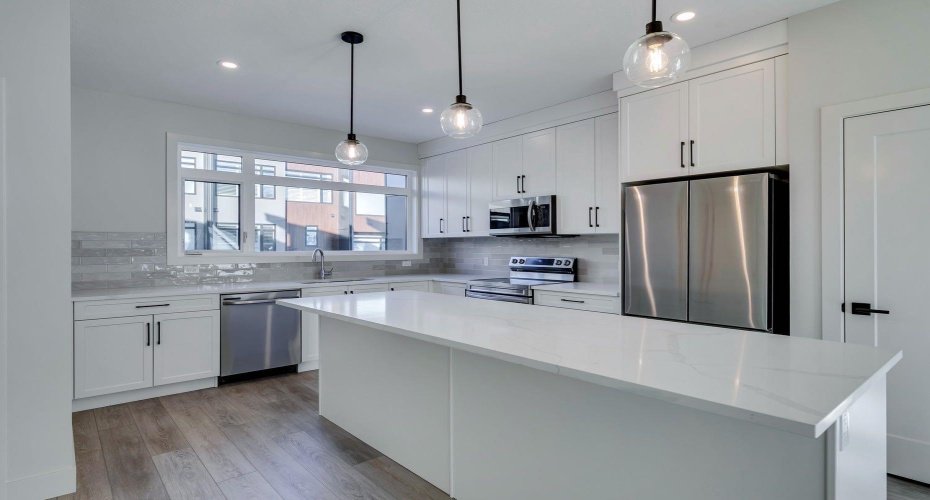 Photos from a similar model