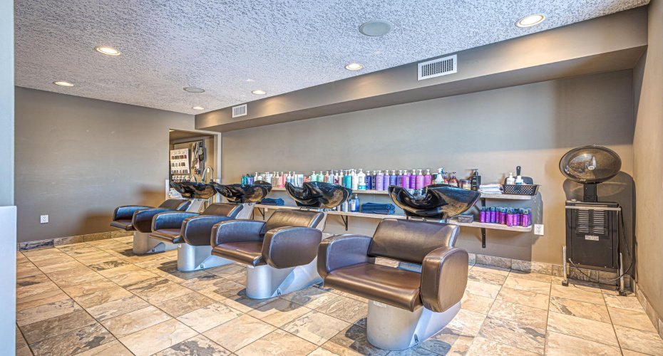 2602 50 Avenue, Lloydminster, Alberta T9V 2S3, ,Commercial,For Sale,50,A2247200