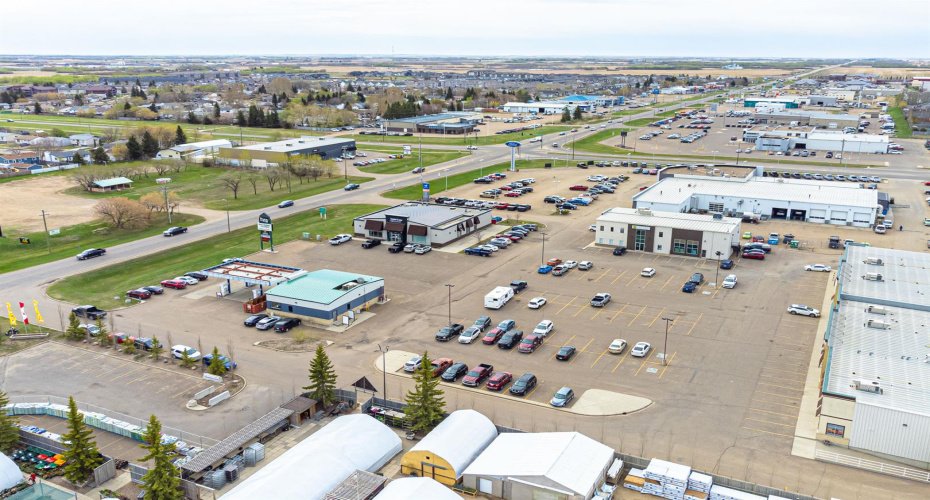 2602 50 Avenue, Lloydminster, Alberta T9V 2S3, ,Commercial,For Sale,50,A2247200