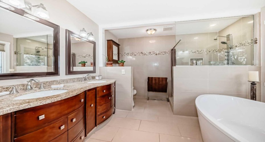 Ensuite
