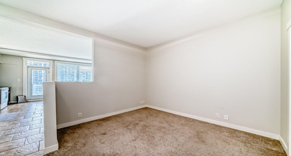 8710 Horton Road, Calgary, Alberta T2V 0P7, 1 Bedroom Bedrooms, ,1 BathroomBathrooms,Residential,For Sale,Horton,A2247165