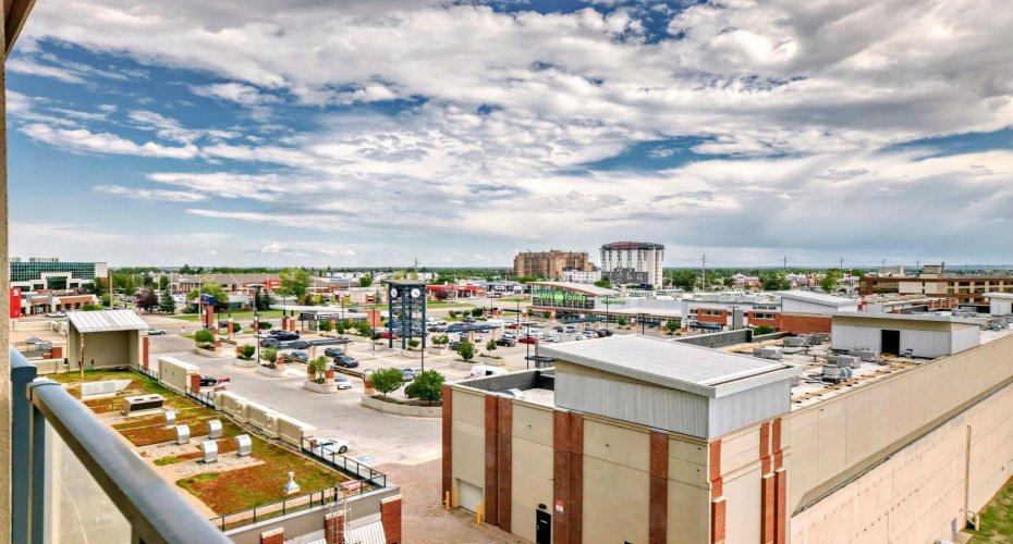 8710 Horton Road, Calgary, Alberta T2V 0P7, 1 Bedroom Bedrooms, ,1 BathroomBathrooms,Residential,For Sale,Horton,A2247165