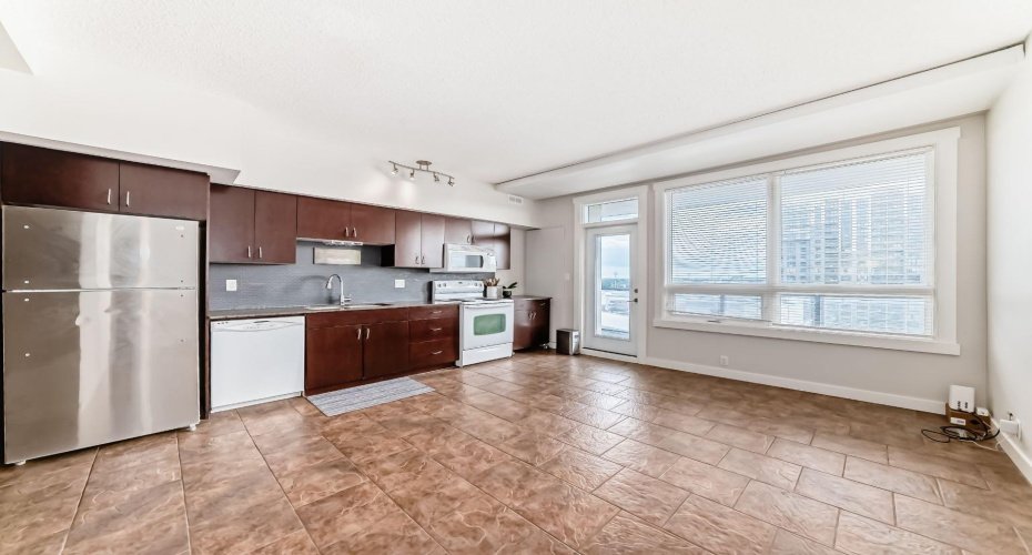 8710 Horton Road, Calgary, Alberta T2V 0P7, 1 Bedroom Bedrooms, ,1 BathroomBathrooms,Residential,For Sale,Horton,A2247165