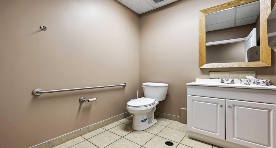 32 Westwinds Crescent, Calgary, Alberta T3J 5L3, ,Commercial,For Sale,Westwinds,A2247532