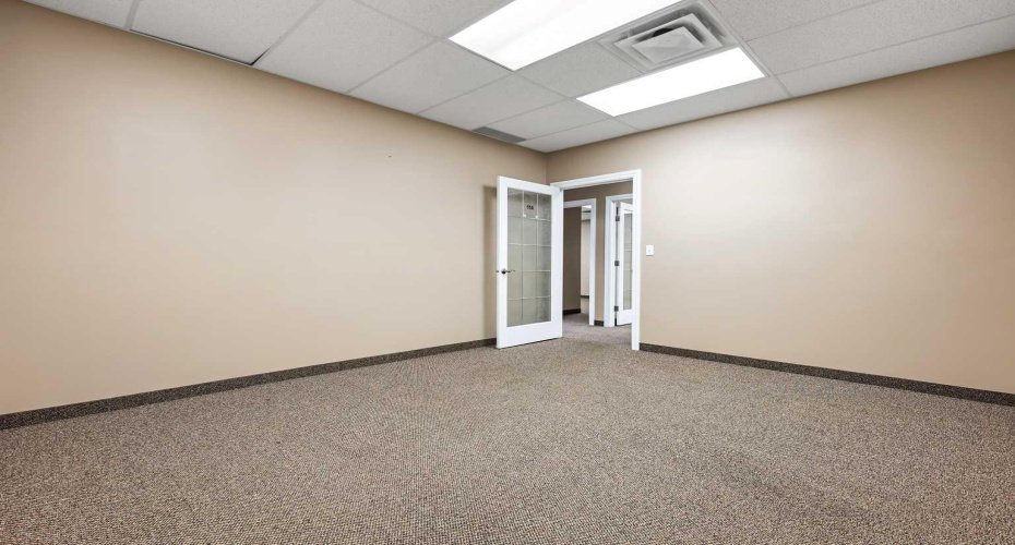 32 Westwinds Crescent, Calgary, Alberta T3J 5L3, ,Commercial,For Sale,Westwinds,A2247532