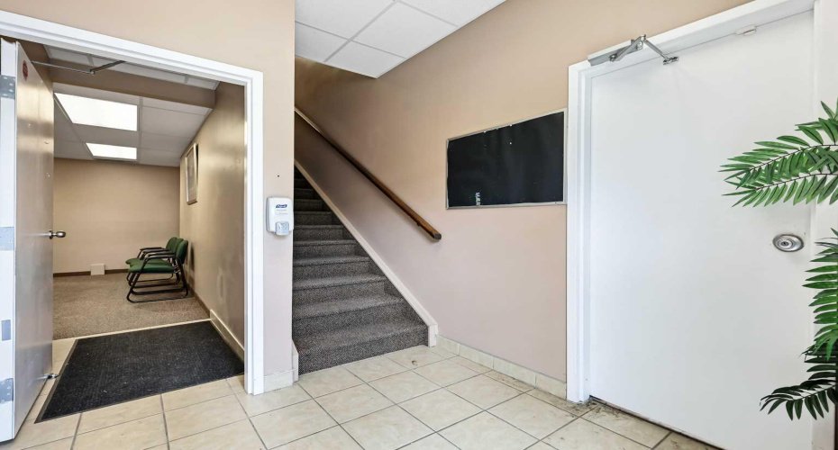 32 Westwinds Crescent, Calgary, Alberta T3J 5L3, ,Commercial,For Sale,Westwinds,A2247532