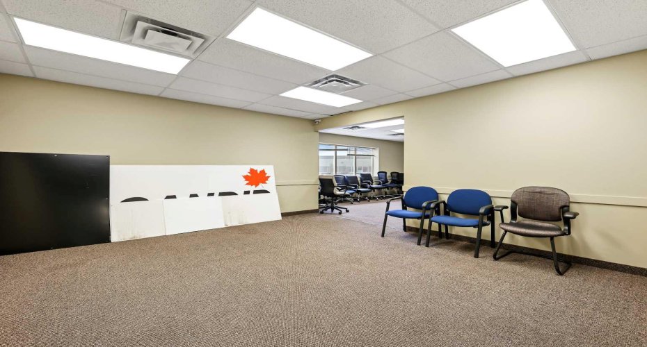 32 Westwinds Crescent, Calgary, Alberta T3J 5L3, ,Commercial,For Sale,Westwinds,A2247532