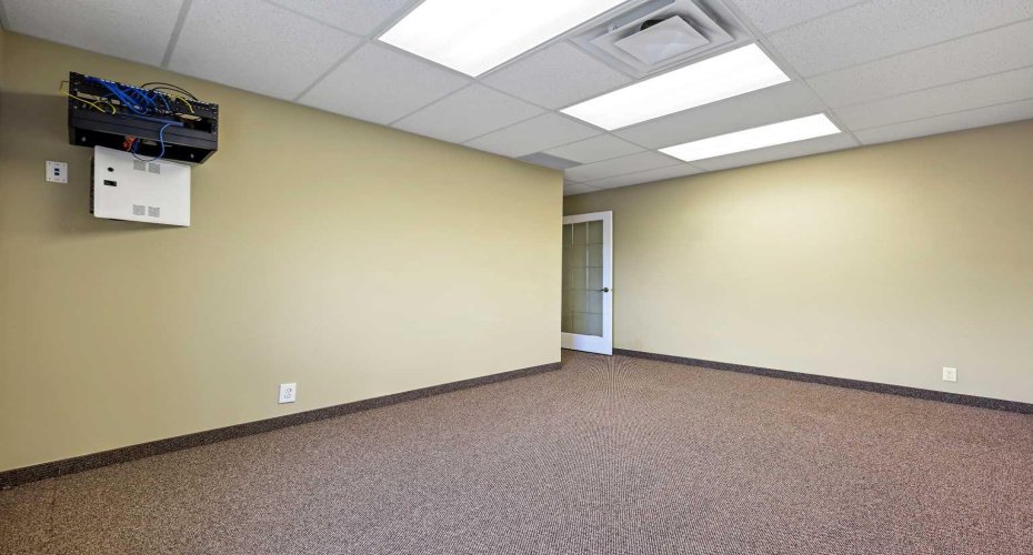 32 Westwinds Crescent, Calgary, Alberta T3J 5L3, ,Commercial,For Sale,Westwinds,A2247532